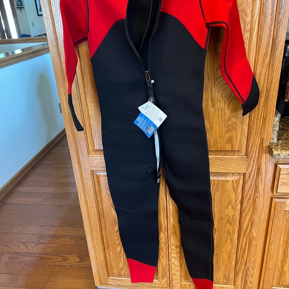 HEVTO WETSUIT JUNIOR SIZE 16 Boy - Picture 4 of 8